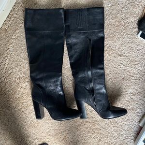 Banana republic size 7 black leather boots